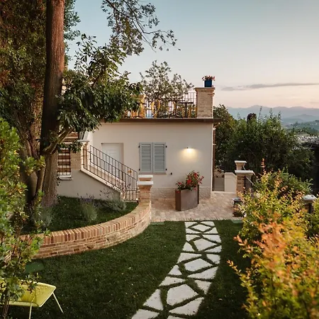 Bed and Breakfast Ognissanti & Φέρμο