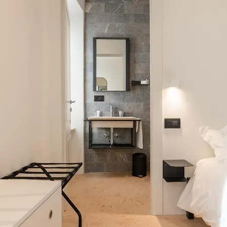 Ognissanti & Bed and Breakfast 4*