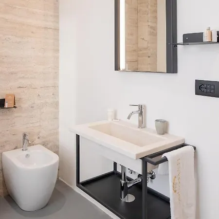 Ognissanti & Bed and Breakfast