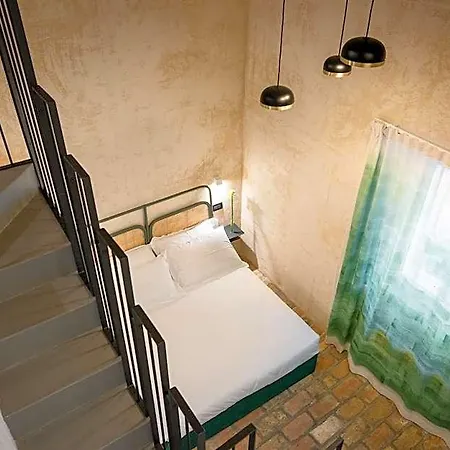 Ognissanti & 4* Fermo